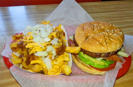 howard's famous bacon & avocado burger and chili cheese fries